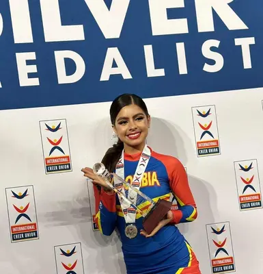 Tulueña obtiene Medalla de Plata en el Campeonato Mundial de Porrismo